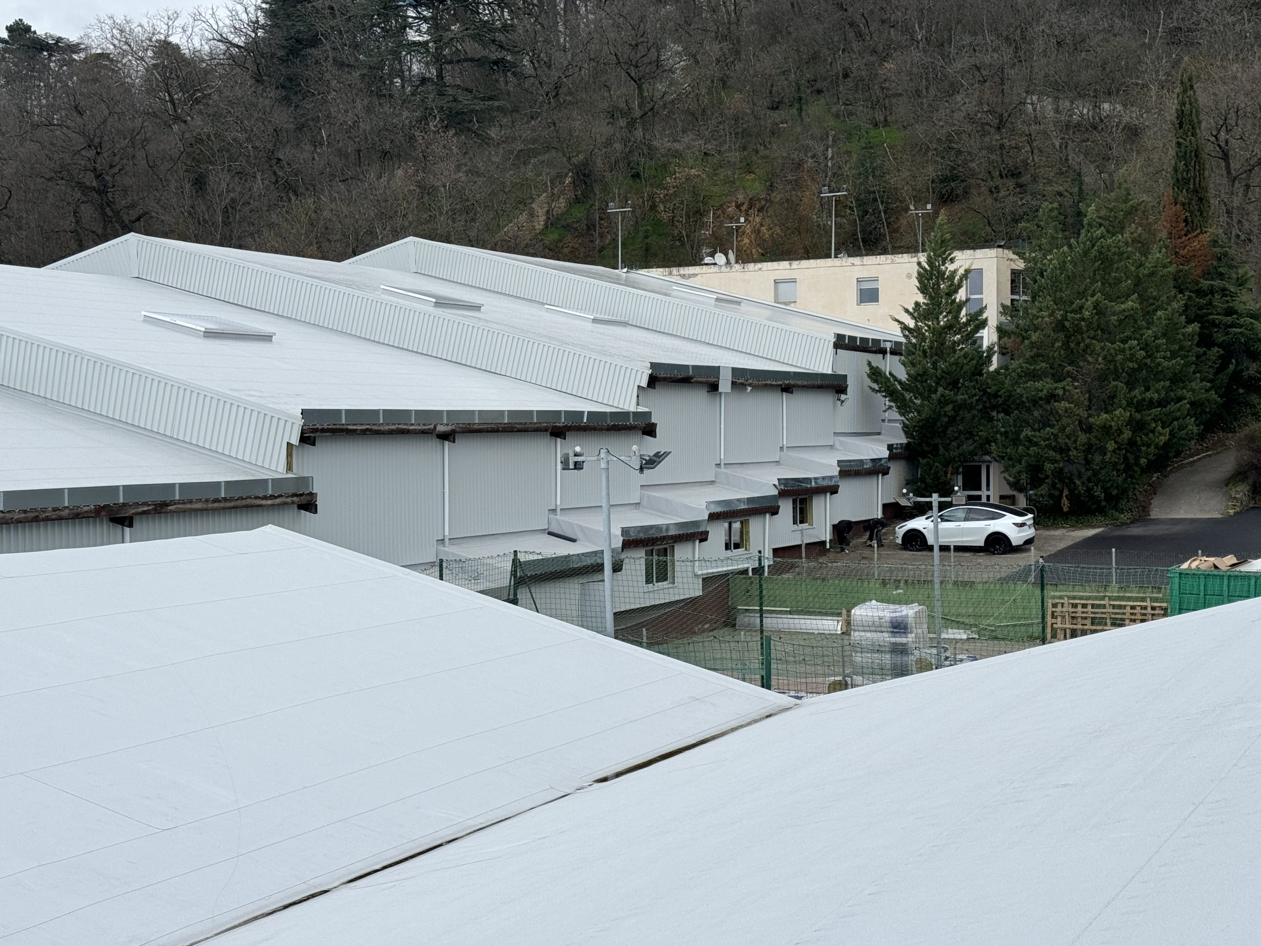 Pose de bardage professionnel par COV'ISOL